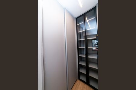Apartamento à venda com 90m², 3 quartos e 2 vagasCloset da Suíte 1
