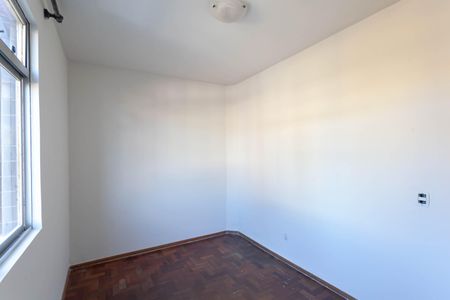 Apartamento para alugar com 90m², 3 quartos e 1 vagaQuarto 2