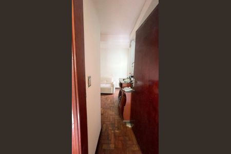 Casa à venda com 221m², 3 quartos e 4 vagasSALA