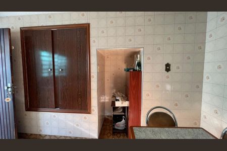 COZINHA de casa à venda com 3 quartos, 221m² em Umuarama, Osasco