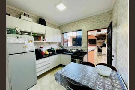 Casa à venda com 4 quartos, 160m² em Vila Mariana, São Paulo