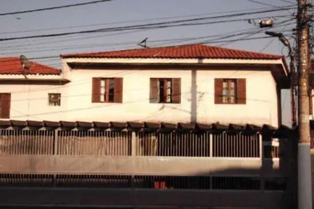 Casa à venda com 3 quartos, 115m² em Jardim Santa Cruz (Campo Grande), São Paulo