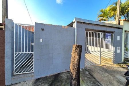 Casa à venda com 43m², 2 quartos e 2 vagas Casa à venda com 43m², 2 quartos e 2 vagasPlaca Instalada