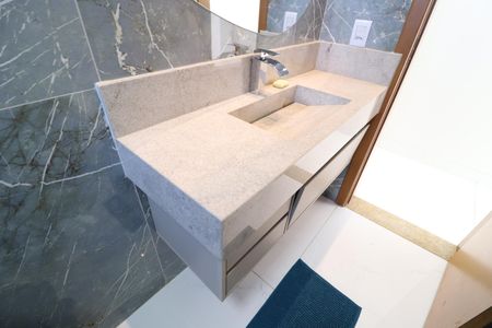 Casa para alugar com 230m², 3 quartos e 4 vagasBanheiro Social