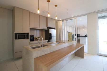 Casa para alugar com 230m², 3 quartos e 4 vagasCozinha