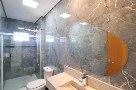 Casa para alugar com 230m², 3 quartos e 4 vagasBanheiro Social