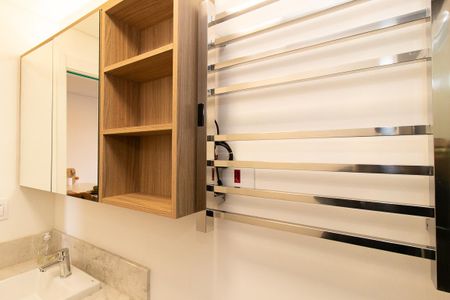 Studio para alugar com 34m², 1 quarto e 1 vagaDetalhe do banheiro