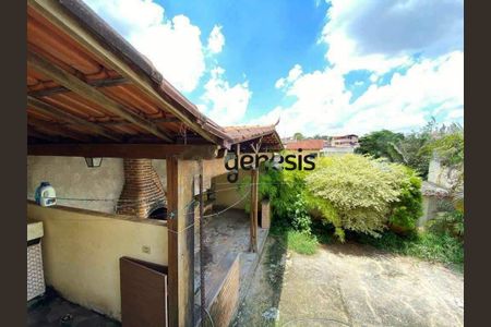 Casa à venda com 5 quartos, 180m² em Cinquentenario, Belo Horizonte