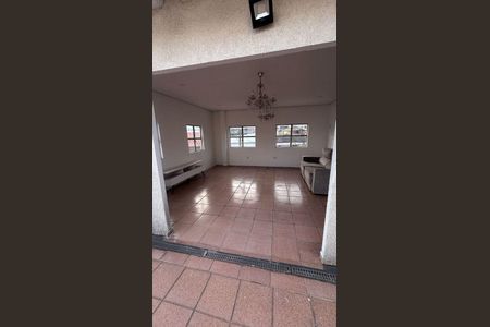 Casa à venda com 3 quartos, 130m² em Moinho Velho, São Paulo