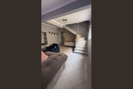 Casa à venda com 3 quartos, 130m² em Moinho Velho, São Paulo
