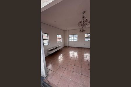 Casa à venda com 3 quartos, 130m² em Moinho Velho, São Paulo