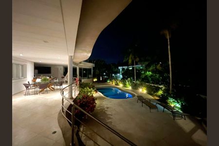 Casa à venda com 6 quartos, 647m² em Alphaville, Santana de Parnaíba