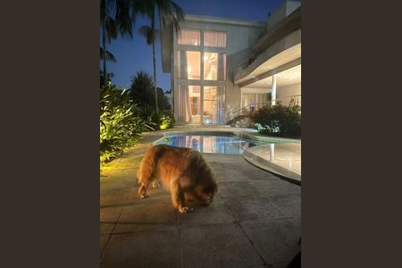 Casa à venda com 647m², 6 quartos e 6 vagas