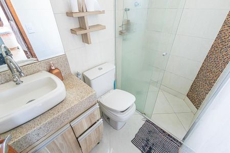 Casa de condomínio à venda com 80m², 3 quartos e 1 vagabanheiro