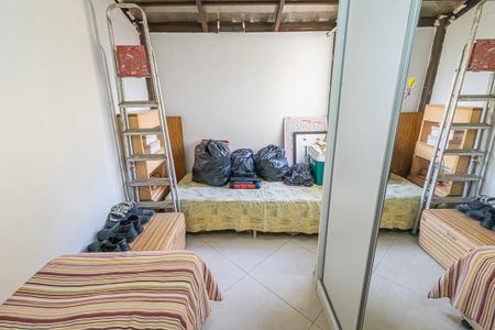 Casa de condomínio à venda com 80m², 3 quartos e 1 vagaquarto 2