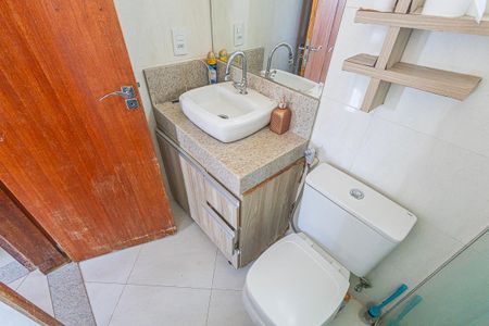 Casa de condomínio à venda com 80m², 3 quartos e 1 vagabanheiro