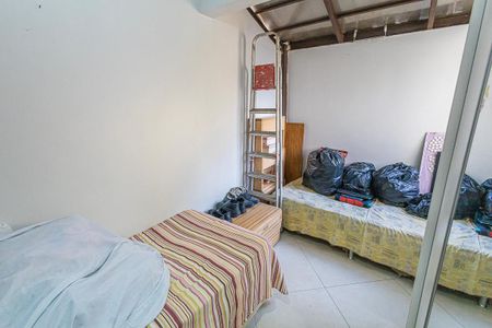 Casa de condomínio à venda com 80m², 3 quartos e 1 vagaquarto 2