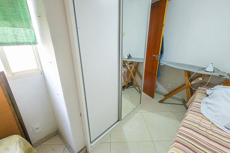 Casa de condomínio à venda com 80m², 3 quartos e 1 vagaquarto 2
