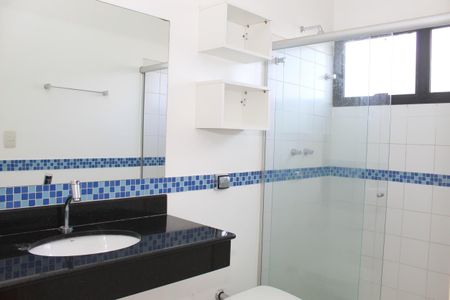 Casa para alugar com 260m², 3 quartos e 4 vagasBanheiro