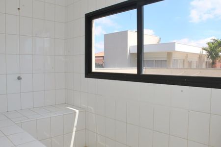 Casa para alugar com 260m², 3 quartos e 4 vagasBanheiro
