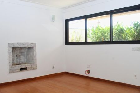 Casa para alugar com 260m², 3 quartos e 4 vagasQuarto