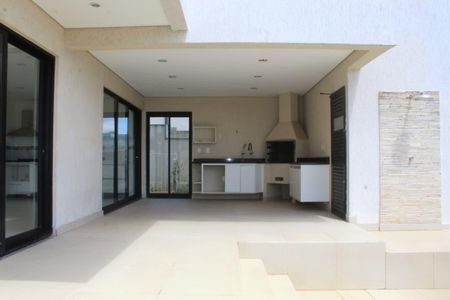 Casa para alugar com 260m², 3 quartos e 4 vagasÁrea externa