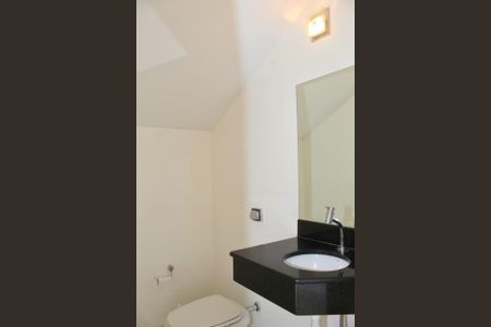 Casa para alugar com 260m², 3 quartos e 4 vagasBanheiro