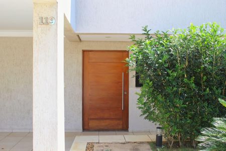 Casa para alugar com 260m², 3 quartos e 4 vagasÁrea externa