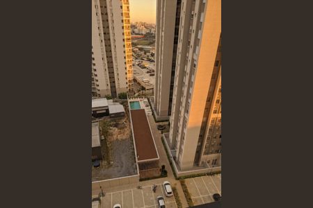 Foto 02 de apartamento à venda com 2 quartos, 43m² em Jardim Monte Alegre, Taboão da Serra