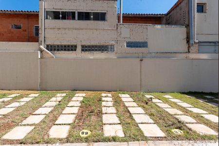 Garagem de apartamento para alugar com 2 quartos, 42m² em Jardim Paraiso de Viracopos, Campinas
