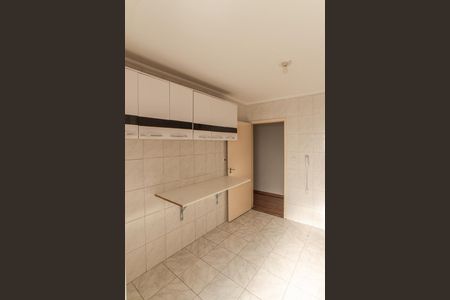 Cozinha de apartamento para alugar com 2 quartos, 65m² em Cidade Brasil, São Paulo