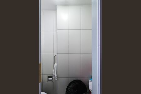 Banheiro de Serviço  de apartamento para alugar com 1 quarto, 48m² em Engenho Novo, Rio de Janeiro