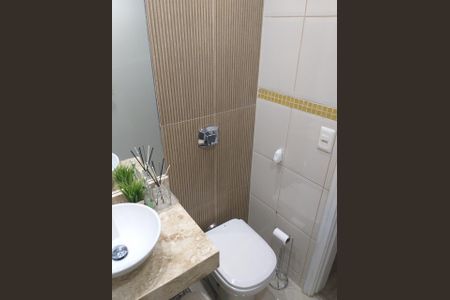 Apartamento para alugar com 100m², 3 quartos e 2 vagasBanheiro