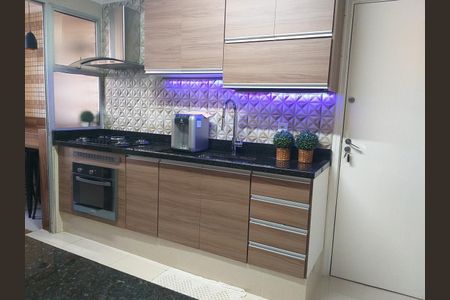 Apartamento para alugar com 100m², 3 quartos e 2 vagasCozinha