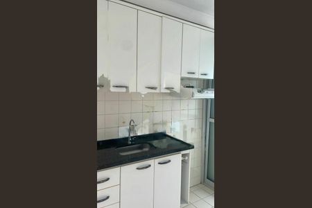 Apartamento à venda com 2 quartos, 50m² em Santa Constança, São Paulo