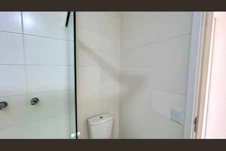Banheiro 1 de apartamento para alugar com 2 quartos, 61m² em Vila Endres, Guarulhos