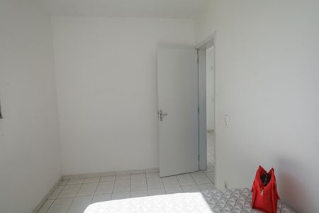 Quarto 1 de apartamento para alugar com 2 quartos, 50m² em Paciência, Rio de Janeiro