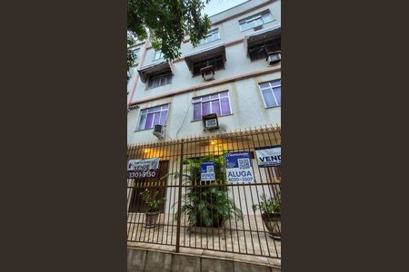 Entrada do Prédio  de apartamento para alugar com 2 quartos, 75m² em Vista Alegre, Rio de Janeiro