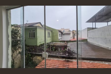 Sala de apartamento para alugar com 2 quartos, 75m² em Vista Alegre, Rio de Janeiro