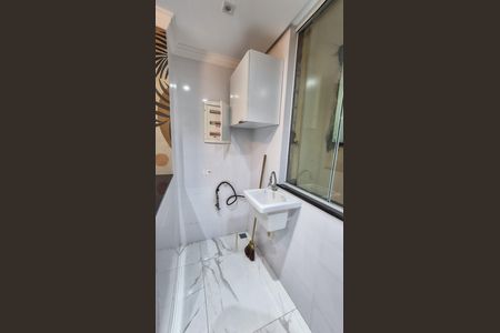 Apartamento para alugar com 75m², 2 quartos e 1 vaga Apartamento para alugar com 75m², 2 quartos e 1 vagaÁrea de Serviço
