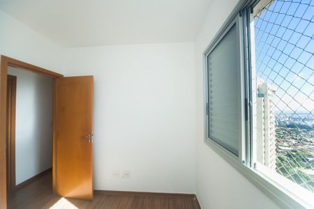 Apartamento para alugar com 82m², 3 quartos e 2 vagas Apartamento para alugar com 82m², 3 quartos e 2 vagasquarto 2