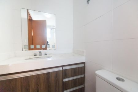 Apartamento para alugar com 82m², 3 quartos e 2 vagas Apartamento para alugar com 82m², 3 quartos e 2 vagasBanheiro suite