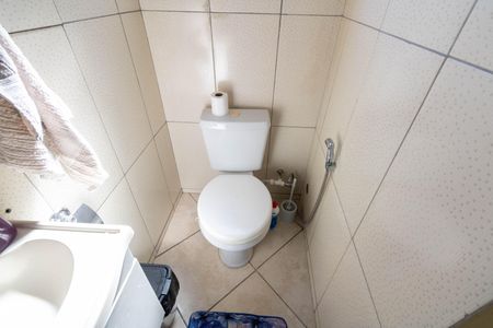 Casa à venda com 300m², 2 quartos e 2 vagasBanheiro