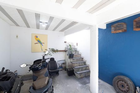 Garagem de casa à venda com 2 quartos, 300m² em Campo Grande, Rio de Janeiro