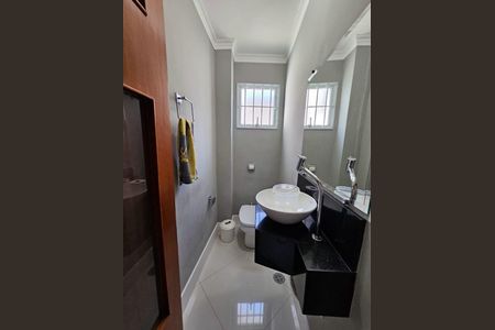 Casa à venda com 4 quartos, 307m² em Parque Sao Luis, São Paulo