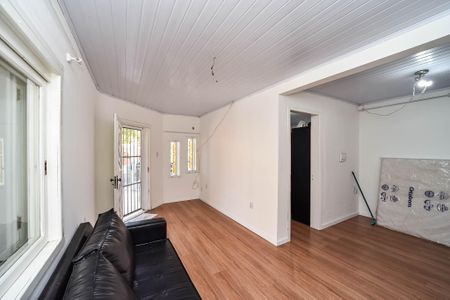 Casa à venda com 281m², 5 quartos e 4 vagas Casa à venda com 281m², 5 quartos e 4 vagasSala/Casa Frente