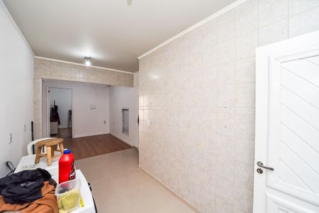 Casa à venda com 281m², 5 quartos e 4 vagas Casa à venda com 281m², 5 quartos e 4 vagasCozinha/Casa Frente