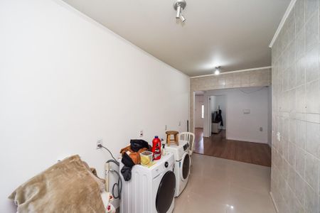 Cozinha/Casa Frente de casa à venda com 5 quartos, 281m² em Sarandi, Porto Alegre