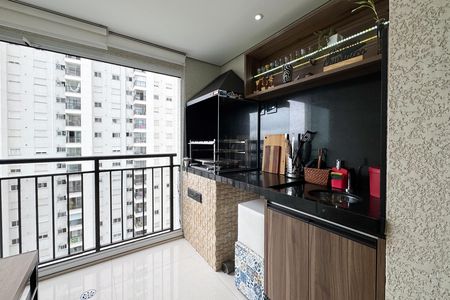 Apartamento à venda com 70m², 2 quartos e 1 vaga Apartamento à venda com 70m², 2 quartos e 1 vagaSacada
