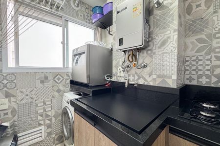 Apartamento à venda com 70m², 2 quartos e 1 vaga Apartamento à venda com 70m², 2 quartos e 1 vagaÁrea de Serviço